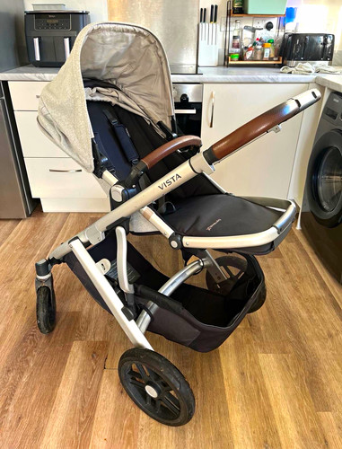 Uppababy vista pram - v2,