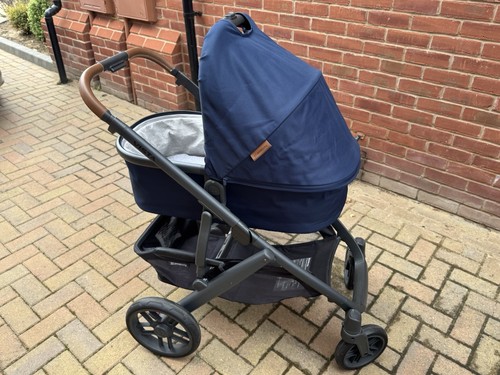 Barely used uppababy vista - barely,